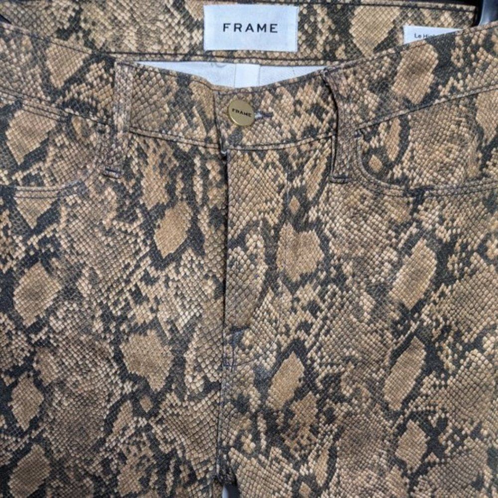 Frame | Le High Skinny Crop In Coated Python - Picture 4 of 9